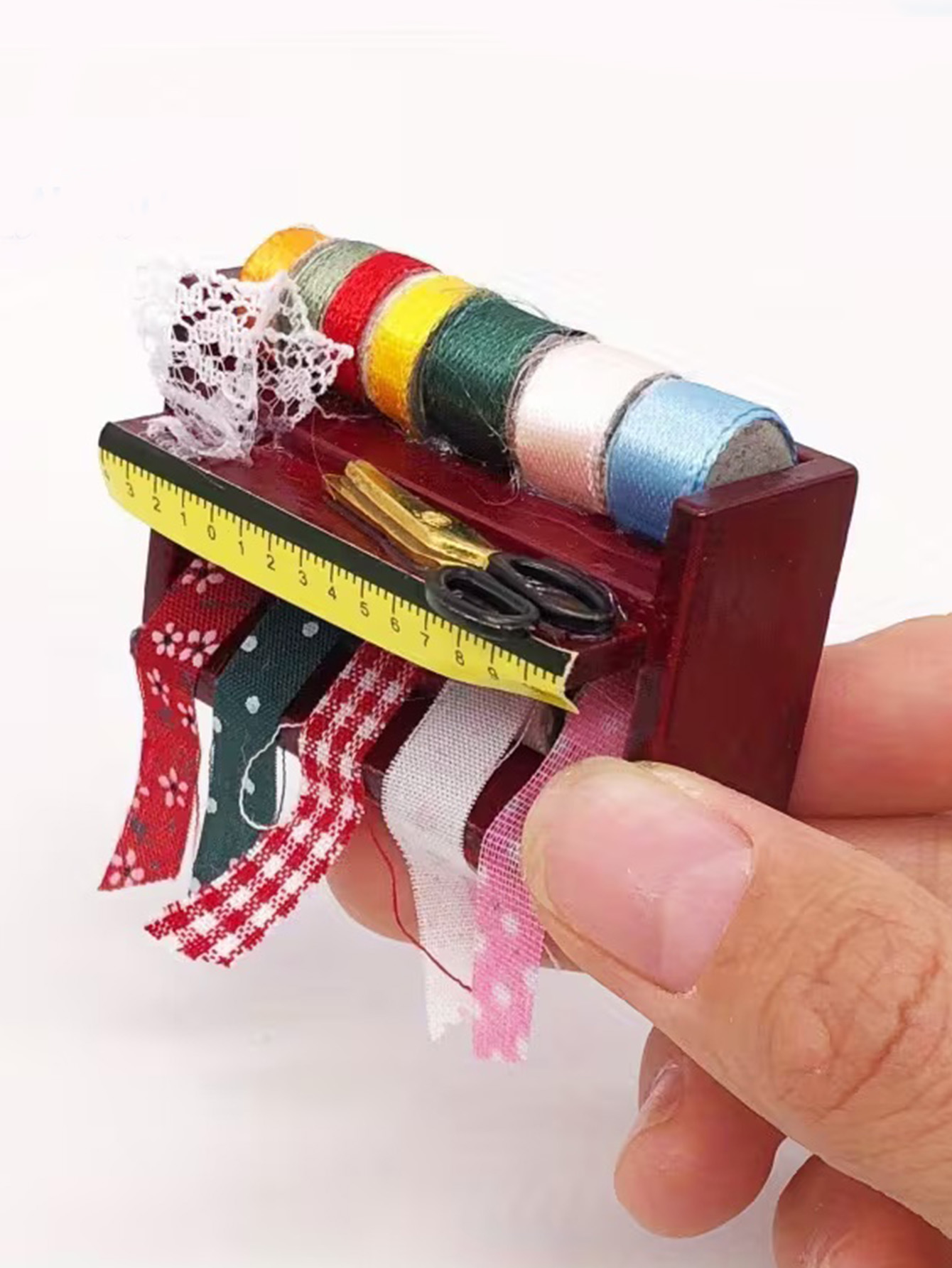 Dollhouse Mini Sewing Box with - Sewing Factory ulasan dan harga